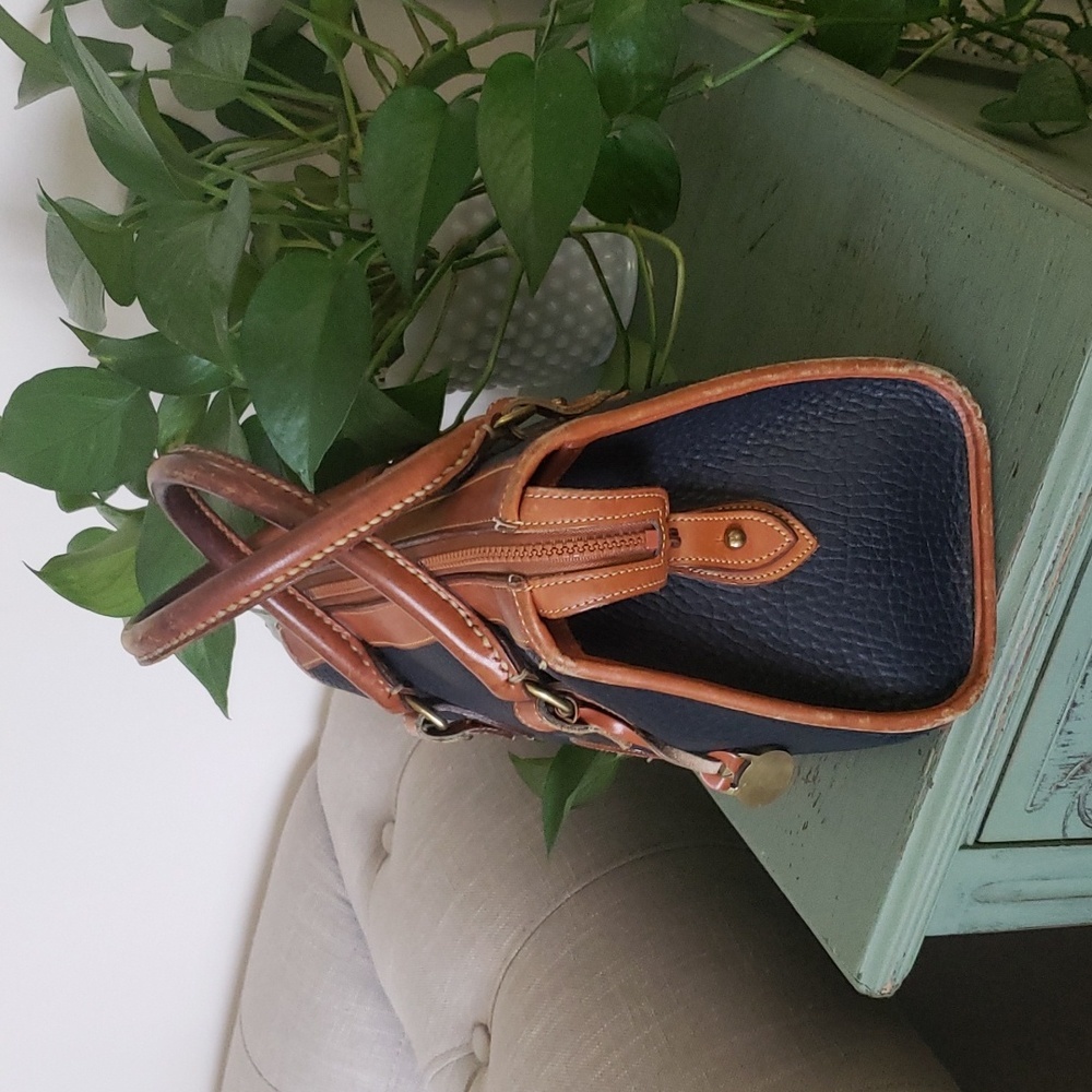 Vintage 90s Dooney Bourke Doctors Bag - Picture 6 of 13